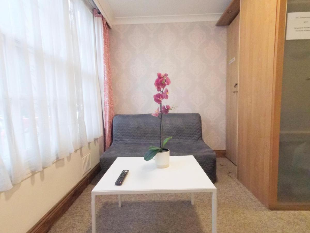 Flat 1 At 6 Taunton Mews Apartman London Kültér fotó