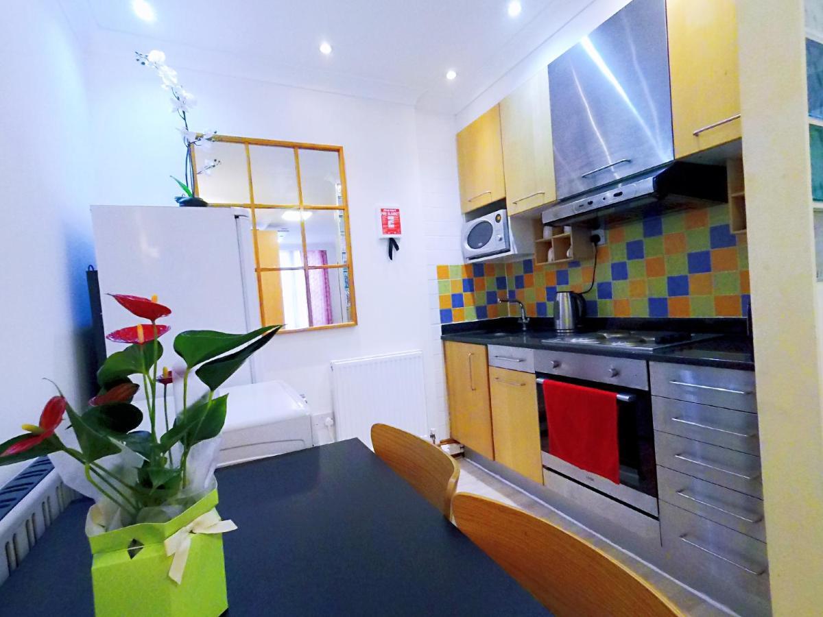 Flat 1 At 6 Taunton Mews Apartman London Kültér fotó